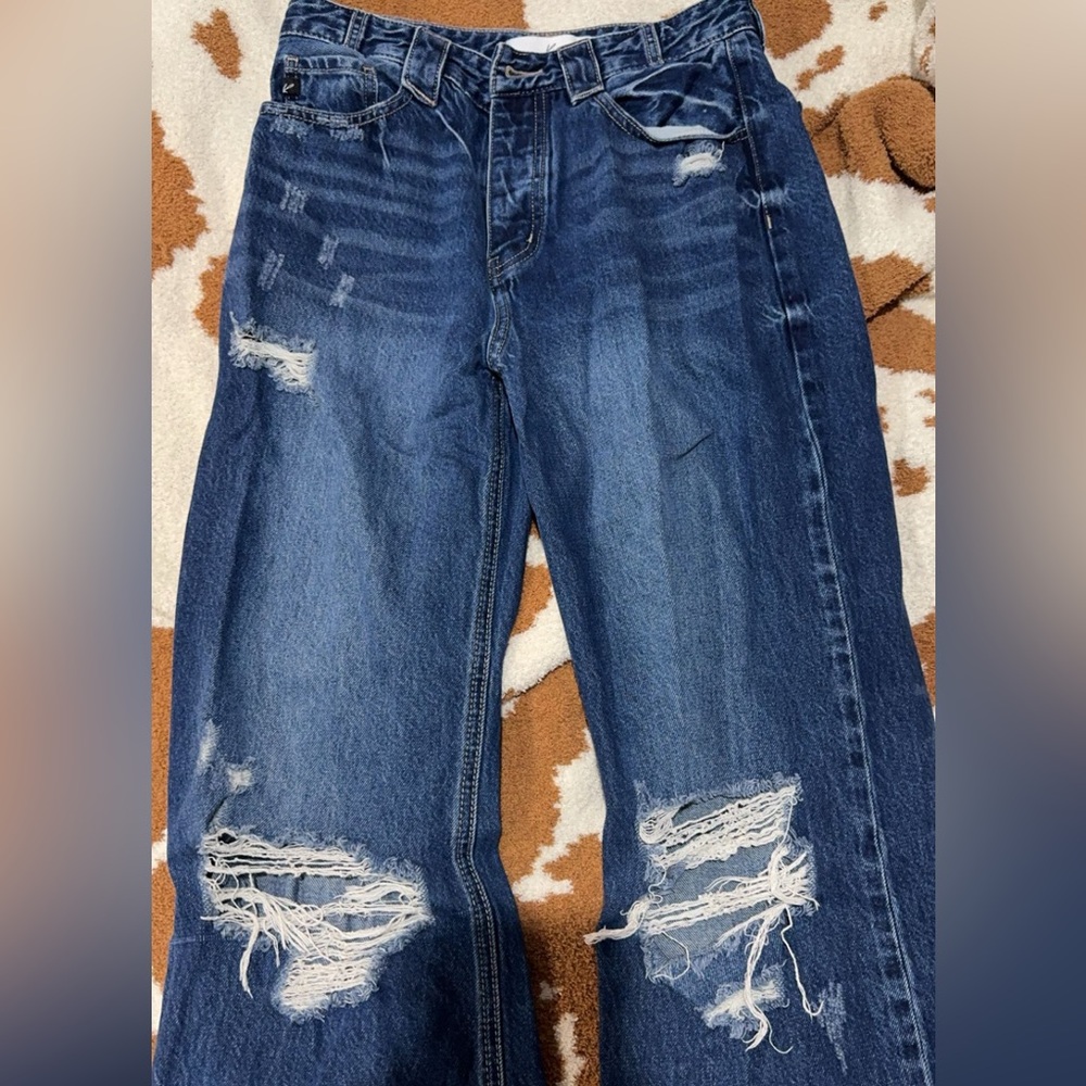 KANCAN size 26/5 inseam of 34.